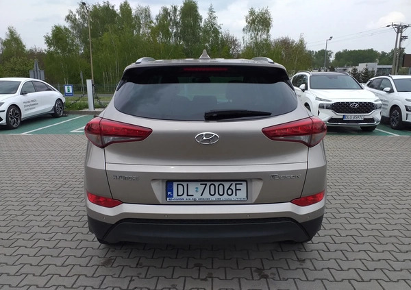 Hyundai Tucson cena 76900 przebieg: 151300, rok produkcji 2018 z Łęczyca małe 137